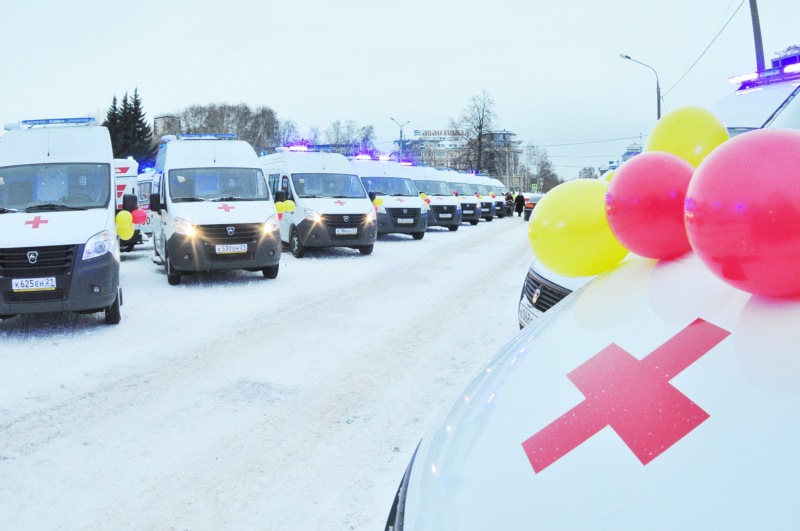 Скорая канаш. Санавиация чувашия вертолет. Новые машины скорой помощи. Ссмп новосибирск. Машины скорой помощи в 1994 липецк.