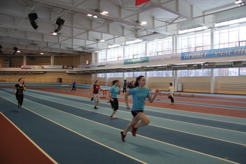 Сдюсшор 3 новочебоксарск. Спортивная школа 1 новочебоксарск. Дюсш 1 новочебоксарск стадион. Училище олимпийского резерва чебоксары. Легкоатлетический манеж новочебоксарск.
